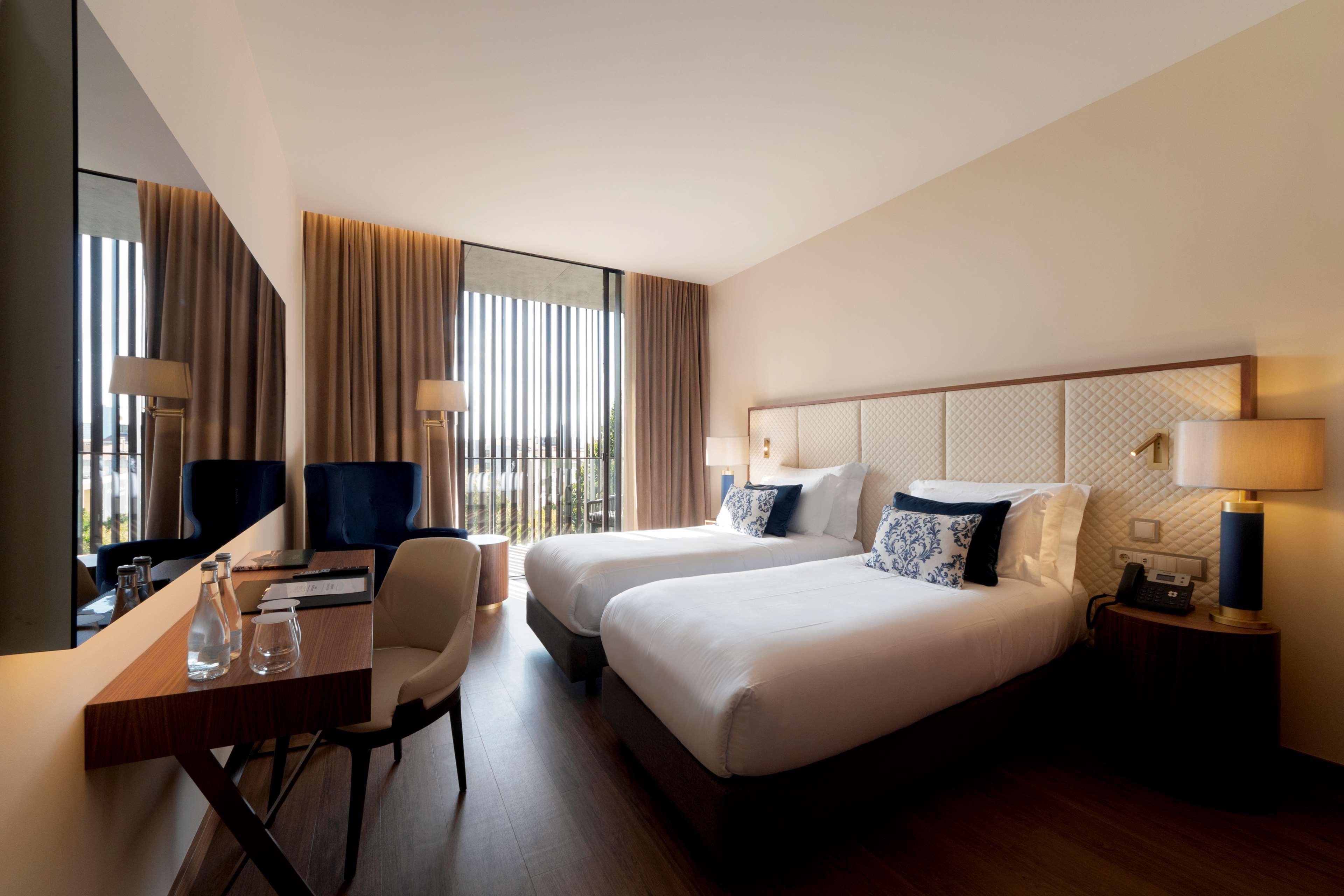 Curio Collection By Hilton Boeira Garden Hotel Porto Portug Vila Nova de Gaia Exterior photo