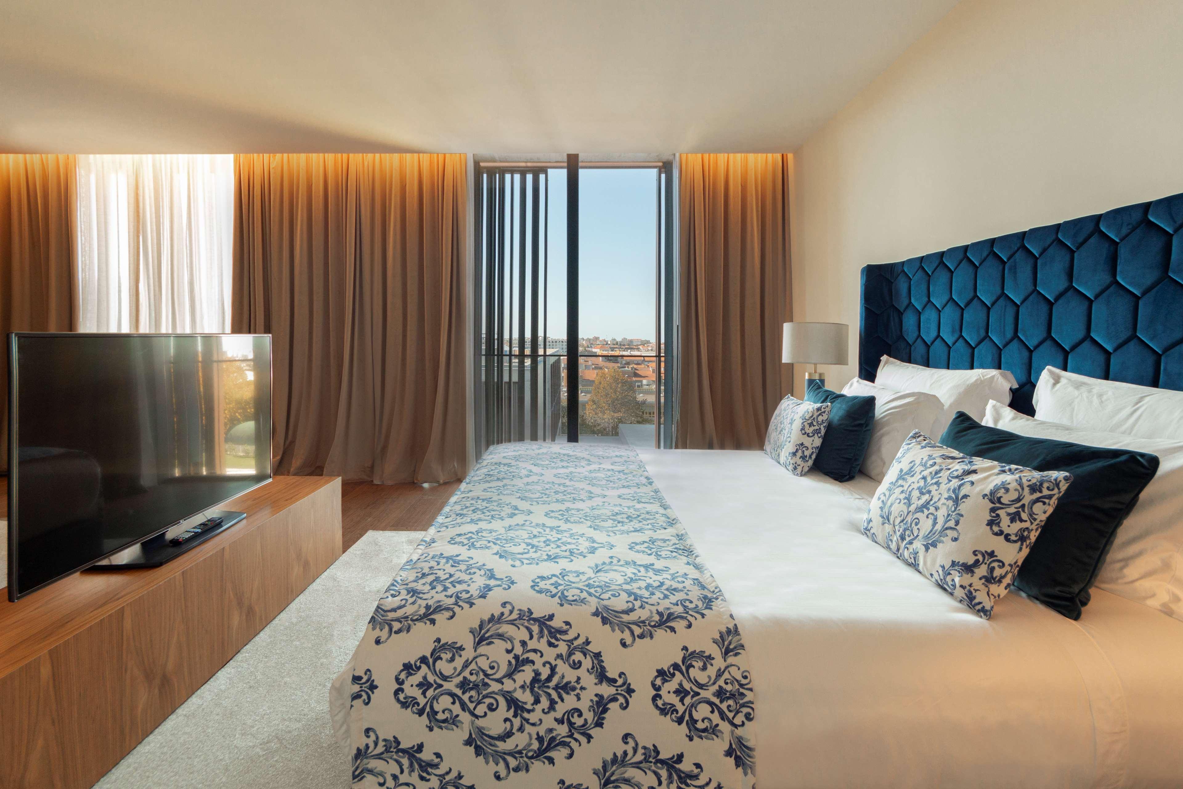 Curio Collection By Hilton Boeira Garden Hotel Porto Portug Vila Nova de Gaia Exterior photo